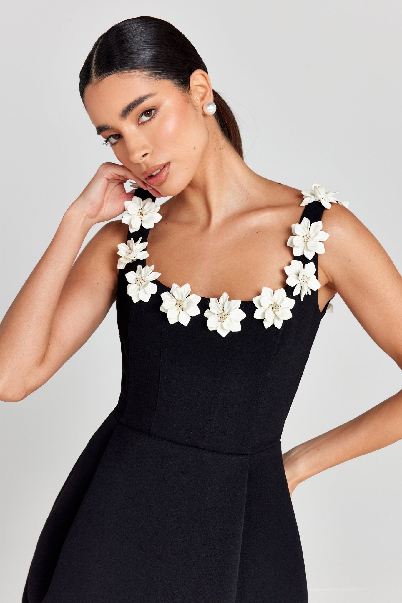 Women Mini Dress Fitted Sleeveless Floral Applique Design - Evergreen Outfits - Women Mini Dress