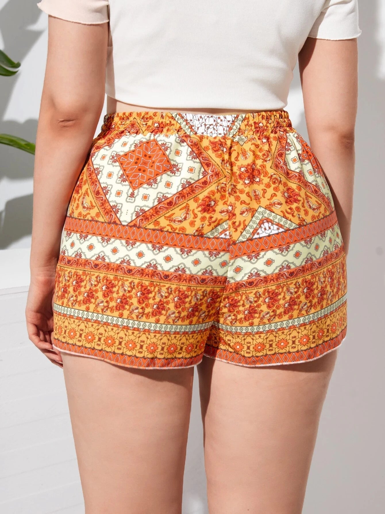 Women Shorts Plus Size Floral Print Elastic Waist Knot - Evergreen Outfits - Women Shorts