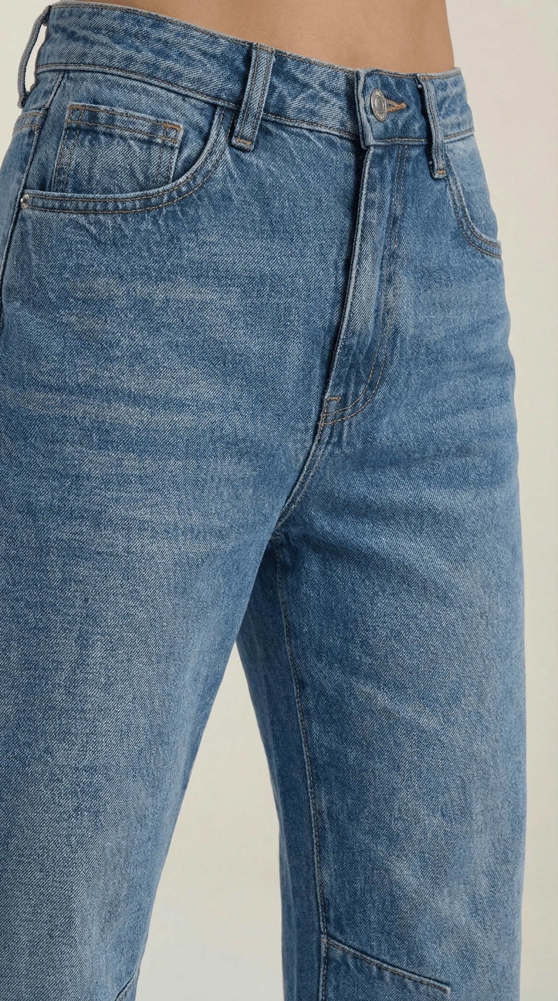 Jeans Women High Waisted Barrel Leg Relaxed Fit Cut - Evergreen Outfits - Women Pants