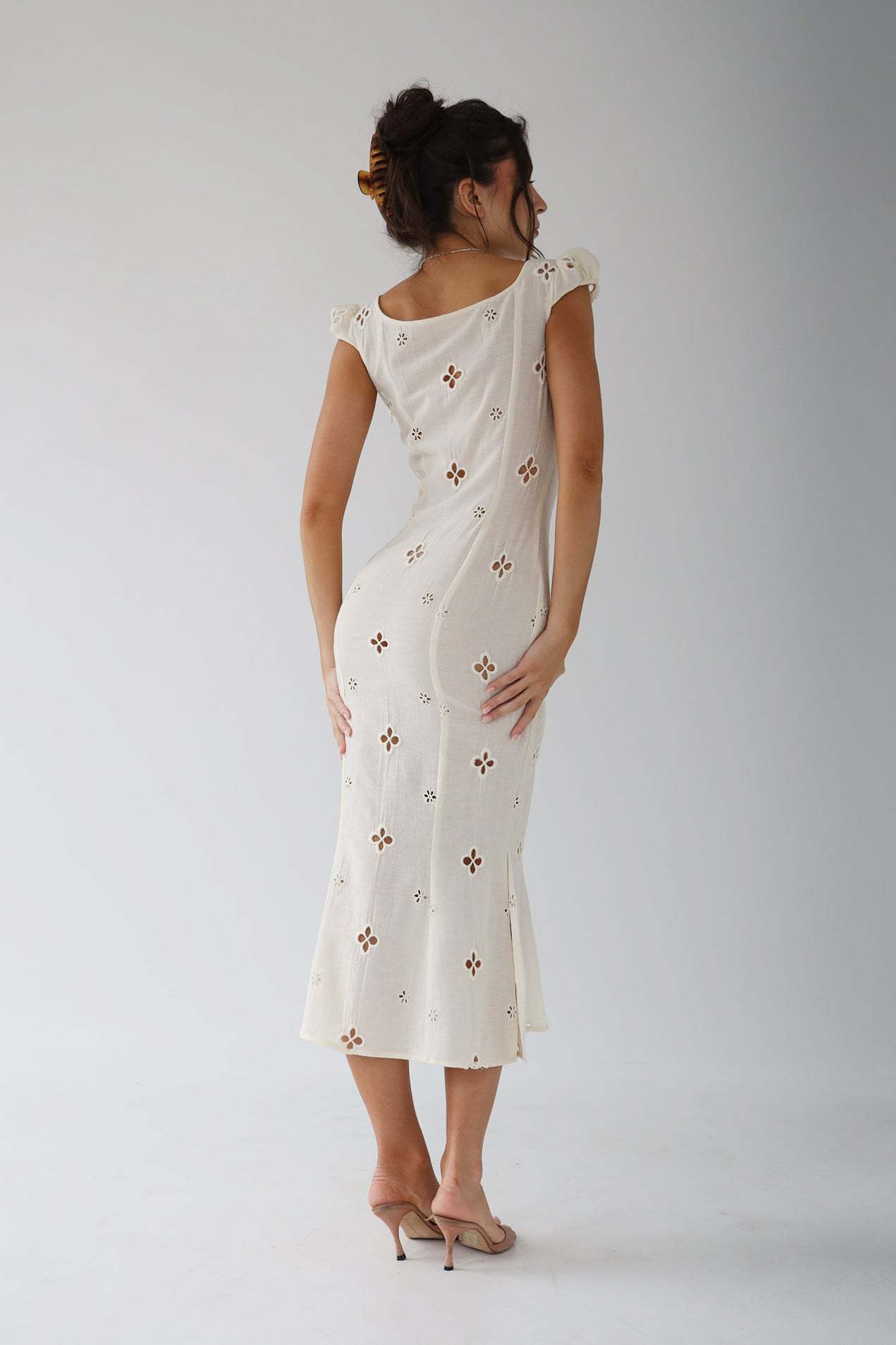 Midi Dress Women Embroidered Puff Sleeve Mid-Rise Fishtail - Evergreen Outfits- Women Midi Dress