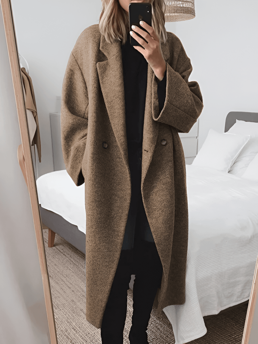 Women Coat | Relaxed Maxi-Length with Structured Tailoring - Evergreen Outfits- Coats